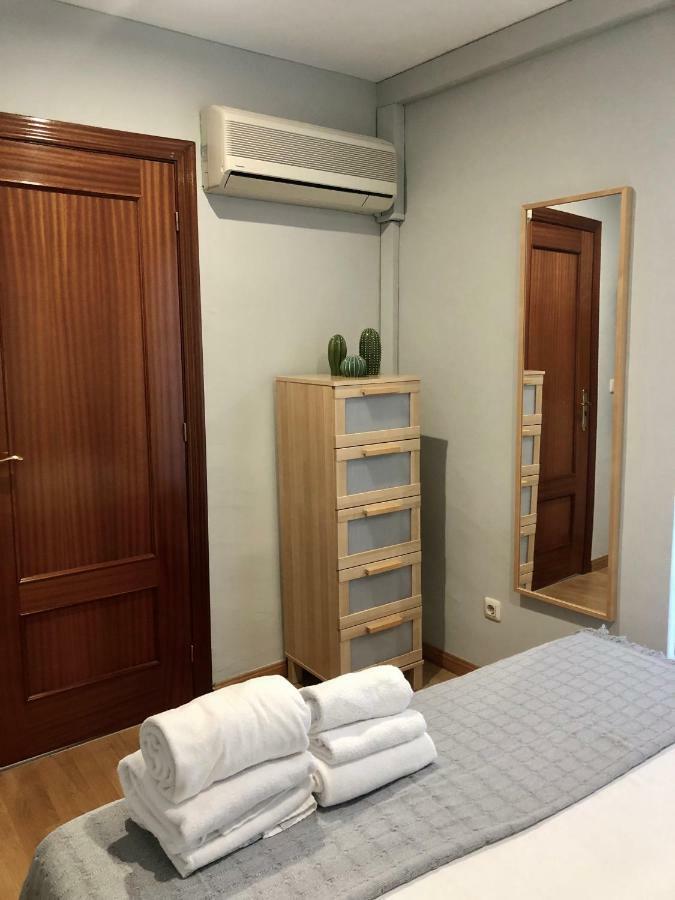Apartamento San Blas-Antiguo Mercado Central Zaragoza Kültér fotó