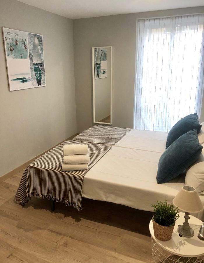 Apartamento San Blas-Antiguo Mercado Central Zaragoza Kültér fotó